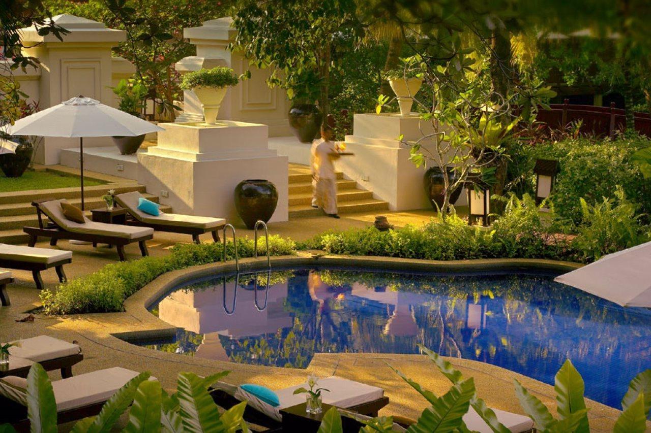 דאנגון Tanjong Jara Resort, Terengganu - A Small Luxury Hotels Of The World מראה חיצוני תמונה The pool at the Four Seasons Hotel, Kuala Lumpur